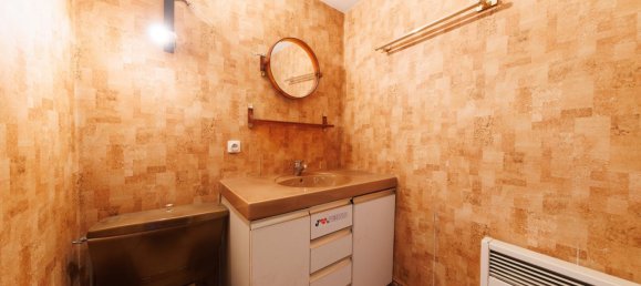 5 bedrooms Villa in Ceyrat, France No. 62232 16