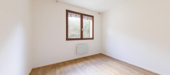 5 bedrooms Villa in Ceyrat, France No. 62232 10