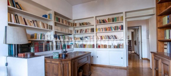 5 bedrooms Apartment in Rome, Italy No. 109861 42