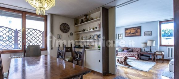 5 bedrooms Apartment in Rome, Italy No. 109861 7