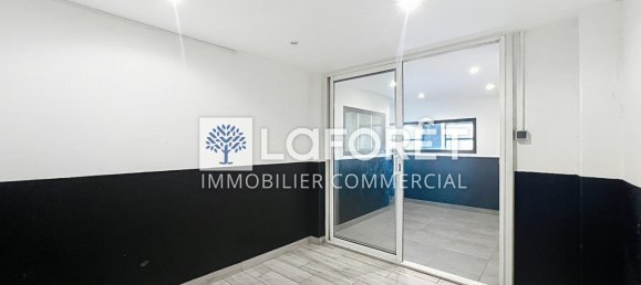 Propiedad comercial en Bressuire, France 200 m² No. 277467 8
