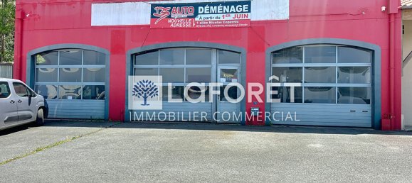 Propiedad comercial en Bressuire, France 200 m² No. 277467 2