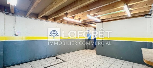 Propiedad comercial en Bressuire, France 200 m² No. 277467 6