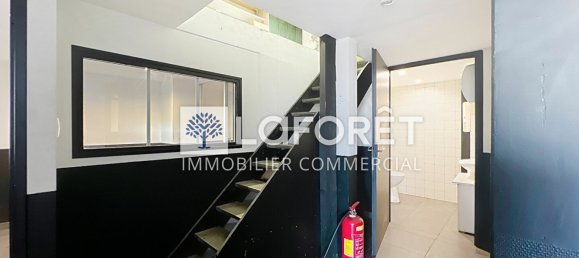 Propiedad comercial en Bressuire, France 200 m² No. 277467 12