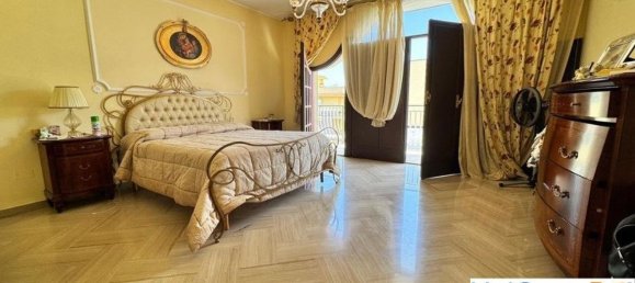 5 bedrooms Apartment in Bagheria, Italy No. 348530 14