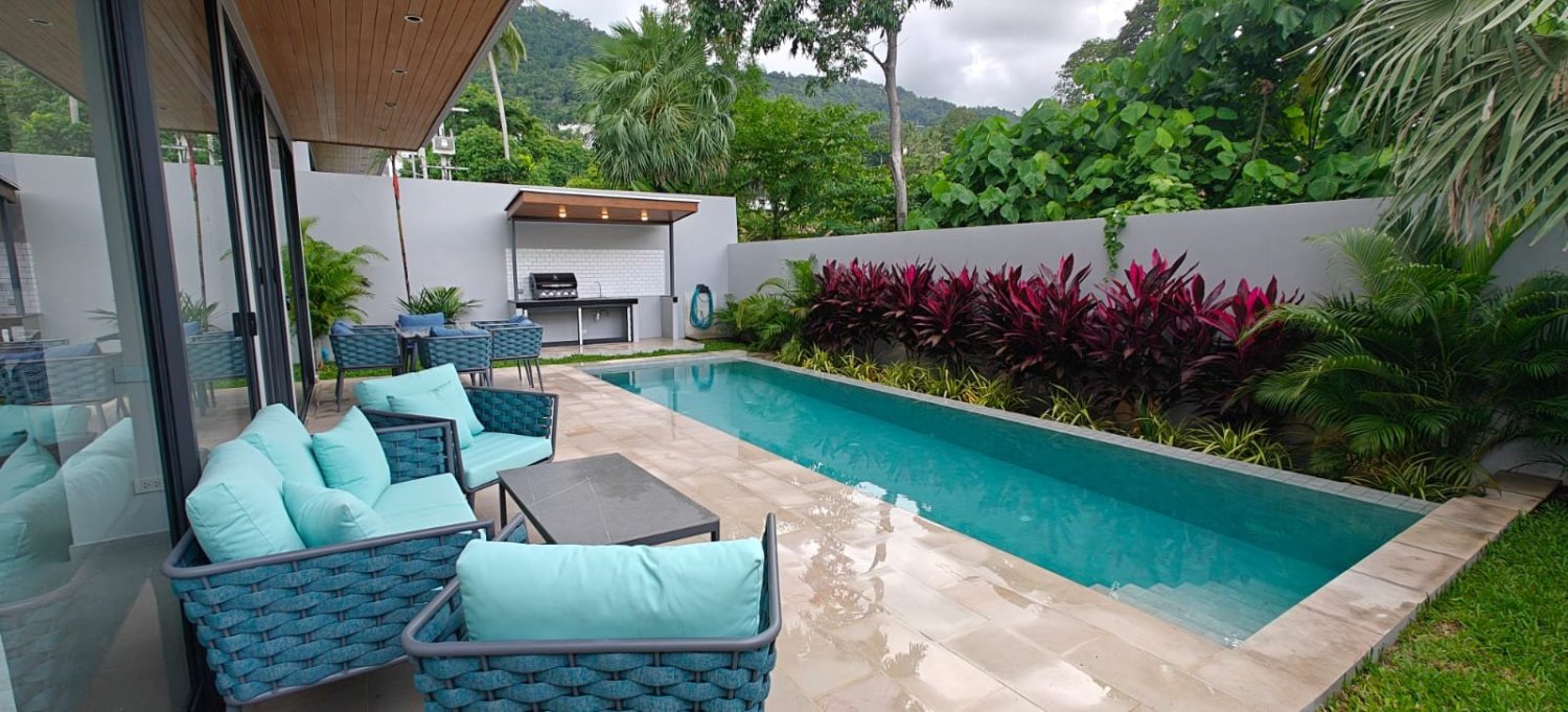 3 bedrooms House in Ko Samui, Thailand No. 33399