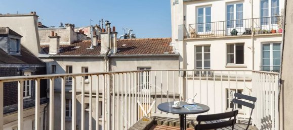 1 bedroom Duplex in Paris, France No. 163792 4