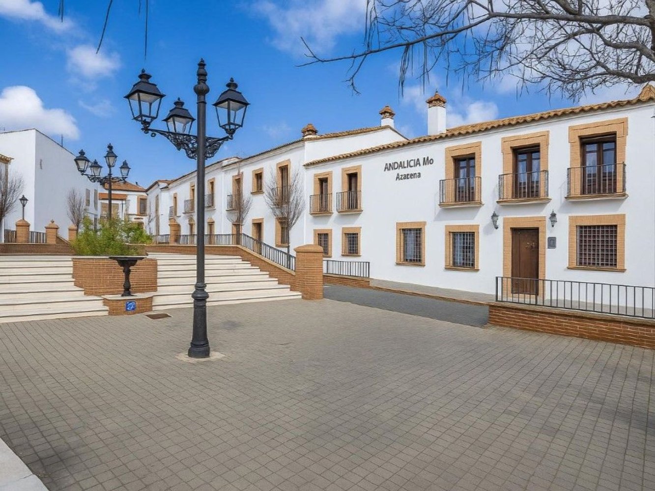 Gewerbliche Immobilie in Huelva, Spain 402m², Nr. 254095