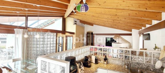 6 bedrooms House in Fiesso d'Artico, Italy No. 61767 30