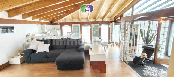 6 bedrooms House in Fiesso d'Artico, Italy No. 61767 31