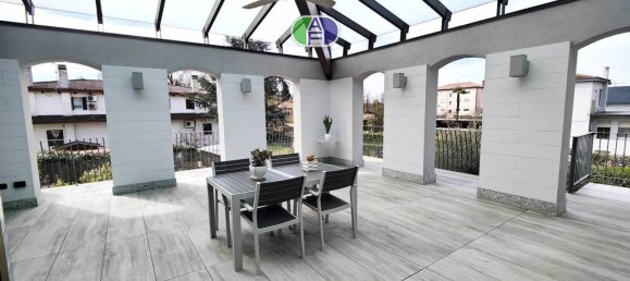 6 bedrooms House in Fiesso d'Artico, Italy No. 61767 35