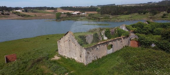 1 bedroom House in Atouguia da Baleia, Portugal No. 17922 3