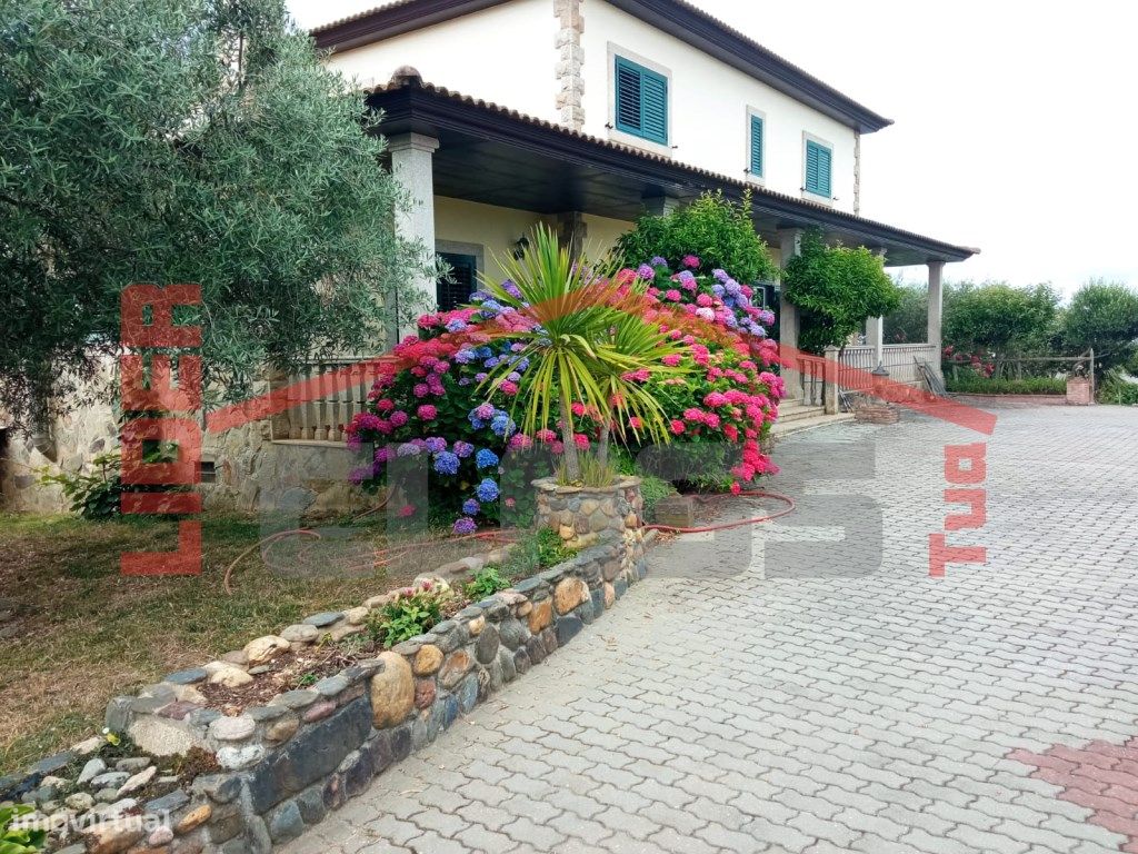 Casa T6 em Vimioso, Portugal N.º 225096