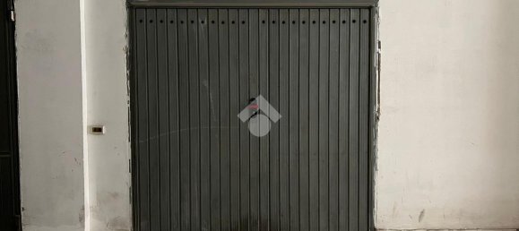 1-salle Garage à Francavilla Fontana, Italy No. 25231 4