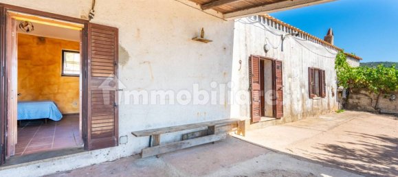 2 bedrooms House in Trinità d'Agultu e Vignola, Italy No. 272801 10