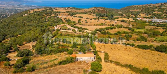 2 bedrooms House in Trinità d'Agultu e Vignola, Italy No. 272801 5