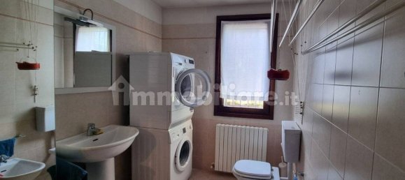 3 غرف نوم منزل في Correggio, Italy رقم 22867 44