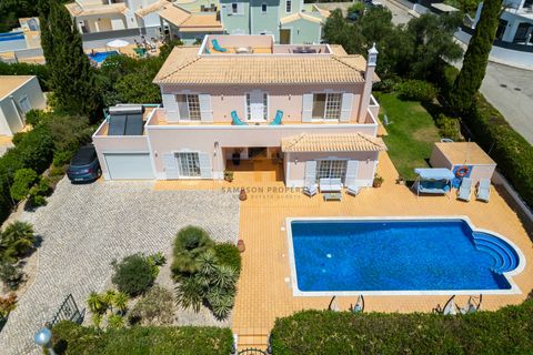 Casa T4 em Lagoa, Portugal N.º 242959