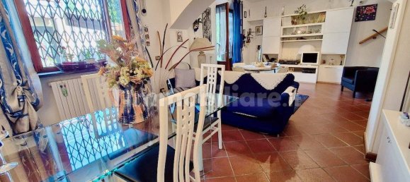 2 bedrooms House in Pisa, Italy No. 352526 9