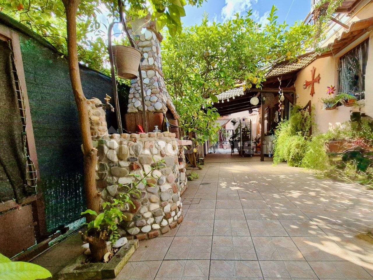 2 bedrooms House in Pisa, Italy No. 352526