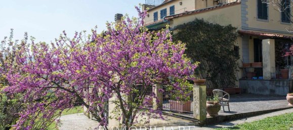 5 bedrooms Villa in Fiesole, Italy No. 378320 12