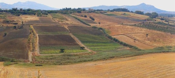 Grundstück in Sciacca, Italy 22000m², Nr. 122469 8