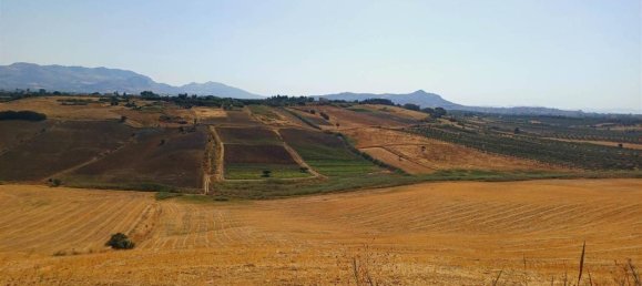 Grundstück in Sciacca, Italy 22000m², Nr. 122469 4