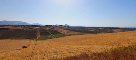 Grundstück in Sciacca, Italy 22000m², Nr. 122469 12