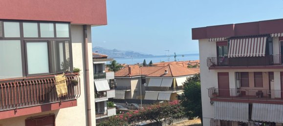 4 Schlafzimmer Wohnung in Riposto, Italy, Nr. 347290 27