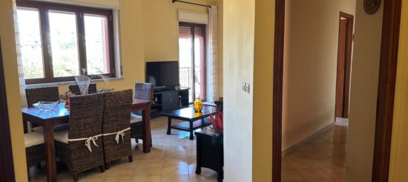 4 Schlafzimmer Wohnung in Riposto, Italy, Nr. 347290 3