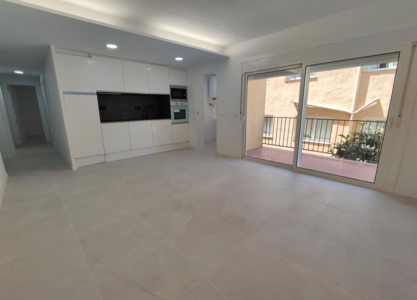 3 bedrooms Apartment in Lloret de Mar, Spain No. 143892