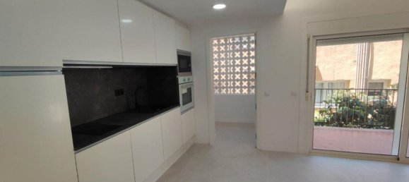 3 bedrooms Apartment in Lloret de Mar, Spain No. 143892 2