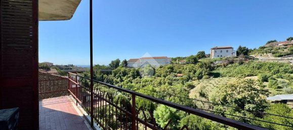 2 chambres Appartement à Caprarola, Italy No. 297413 2