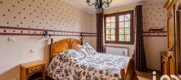 3 bedrooms Villa in Chozeau, France No. 193643 15