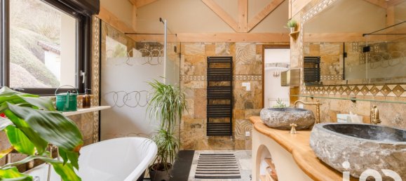 3 bedrooms Villa in Chozeau, France No. 193643 30