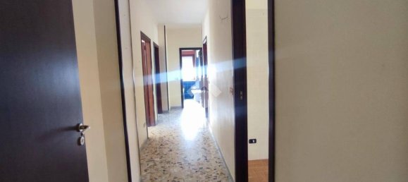 3 bedrooms Apartment in Naples, Italy No. 330295 23