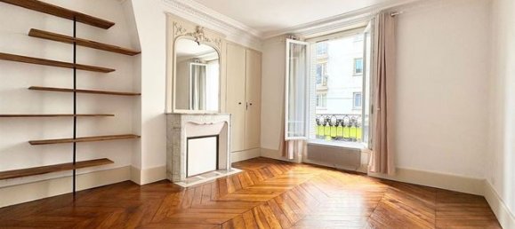 2 bedrooms Apartment in Paris, France No. 312091 3