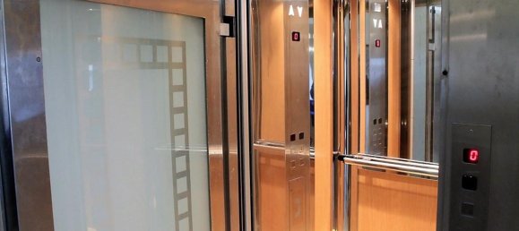 5 bedrooms Villa in Thermaic Gulf, Greece No. 6450 19