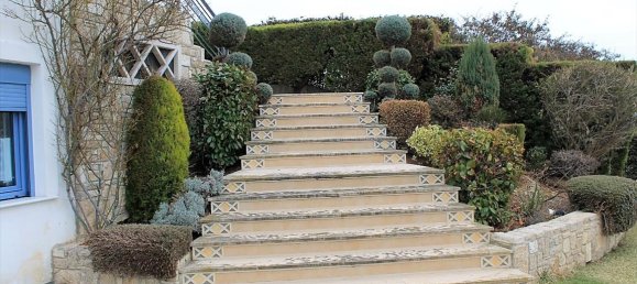 5 bedrooms Villa in Thermaic Gulf, Greece No. 6450 4