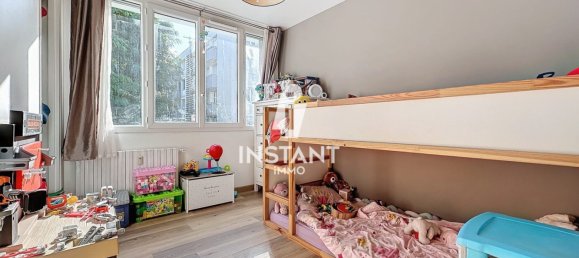 2 bedrooms Apartment in Saint-Maur-des-Fosses, France No. 171810 19