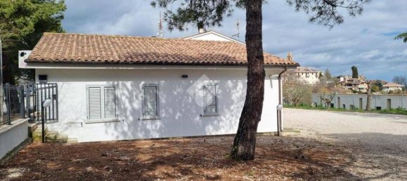 3 bedrooms House in Castellalto, Italy No. 160189 9