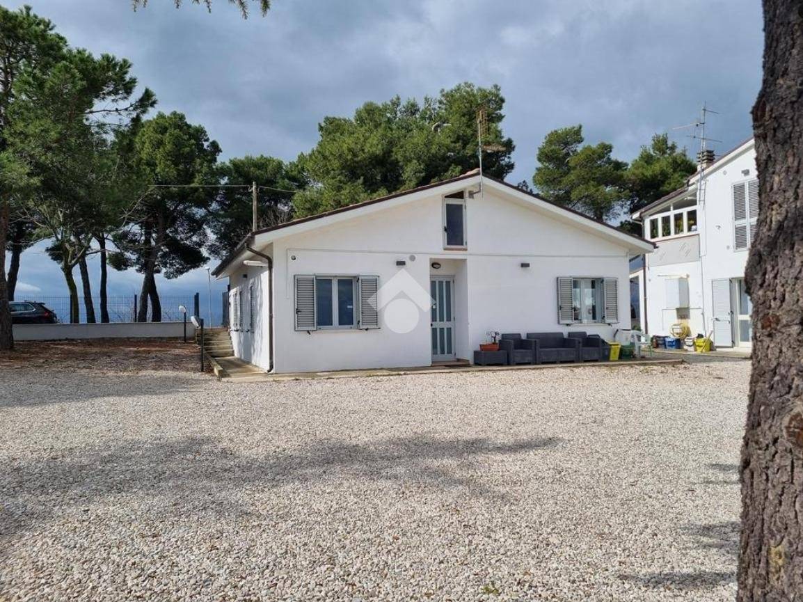 3 bedrooms House in Castellalto, Italy No. 160189