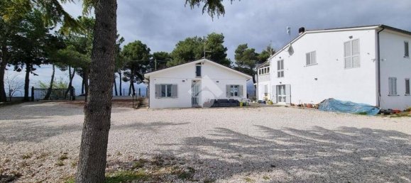 3 bedrooms House in Castellalto, Italy No. 160189 30