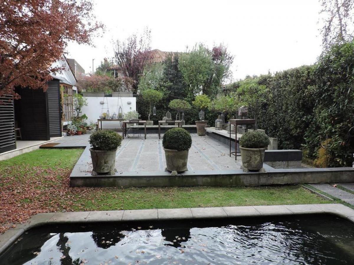 5 bedrooms House in Santiago, Chile No. 3308