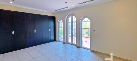 3 chambres Villa à Jumeirah Park, UAE No. 94461 21