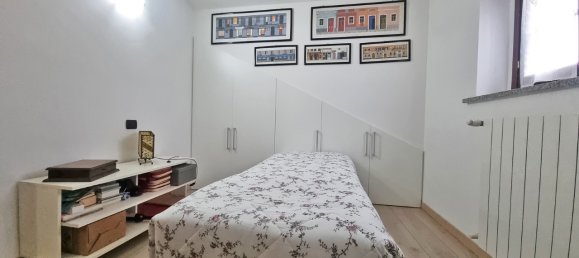 4 rooms House in Sulbiate, Italy No. 86778 17