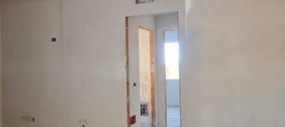 3غرفة شقة في Cagliari, Italy رقم 173301 2