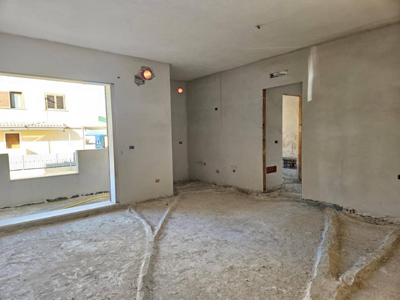 3غرفة شقة في Cagliari, Italy رقم 173301