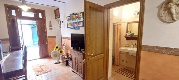 5-Zimmer Doppelhaus in Tuscania, Italy, Nr. 110947 8
