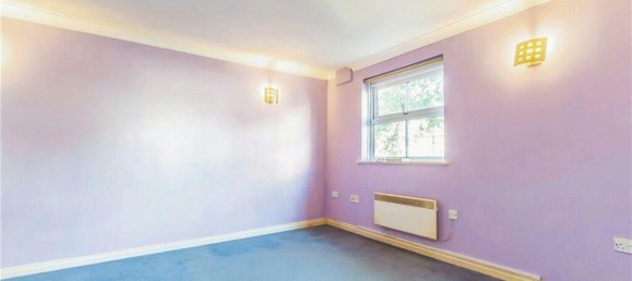 Квартира с 2 спальнями в Саут-Кройдон, Великобритания № 7999 7